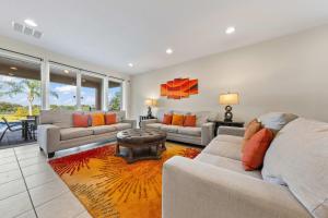 Last Minute Disney Private Pool Hot Tub Themed Bedrooms. Book Now 39430