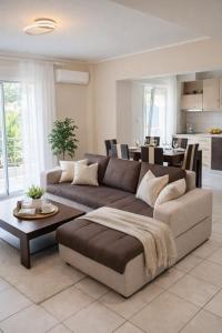 Epanomi Apartments Group stay