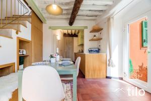 Beach 1Min | Sea View| 2BR| AC| by Tilo