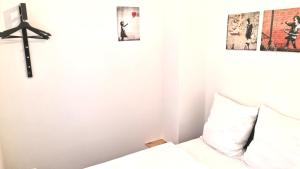 CityStay Karl-Marx-Str I Cozy Apartments with Terrace