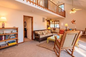 The Rectory by Oak Island Accommodations