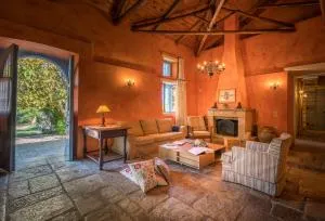 Bratis Holiday Home - Kallithea