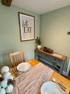 George Cottage, Alcester