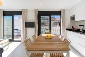 Los Naranjos House