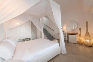Infinity Suite with Private Pool & Caldera View