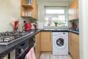 Windsor - Fabulous 1 Bed Ground Floor Apartment!