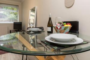 Windsor - Fabulous 1 Bed Ground Floor Apartment!