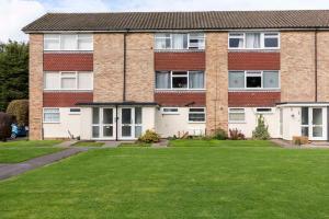 Windsor - Fabulous 1 Bed Ground Floor Apartment!