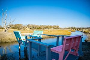 It Depends by Oak Island Accommodations