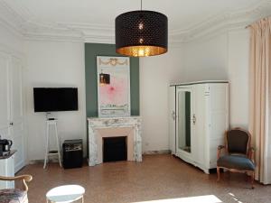 Le 41, B&B chambre et salle de bains privatives dans un hôtel particulier Art nouveau - Nancy Gare