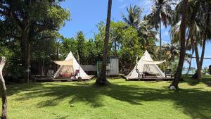 Island Escape Glamping