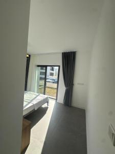 Mediterra Defne Bahçe Manzaralı Modern Daire