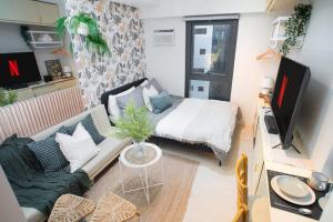 Fully Furnished Urban Oasis FREE Pool Stay