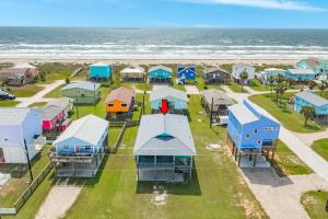Spacious Home Minutes to Sand