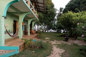 Guesthouse Island Escape