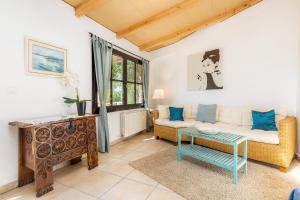 Only Adults App Osten Mallorca