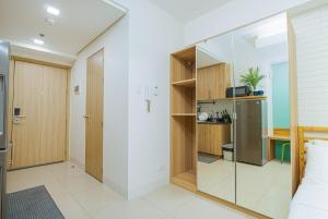 Relaxing Hotel Apartment Stay Near MOA & Airport 2 queen beds sleeps 5-6