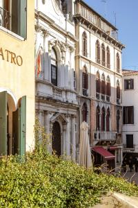 Venice Elegance Fenice Theatre e Private Terrace