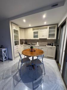 Studio belle vue mer, centre, commodité, plages