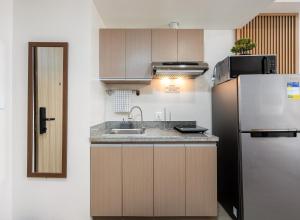 J&G Homestay near Cebu IT Park - Gym, Pool, Sauna