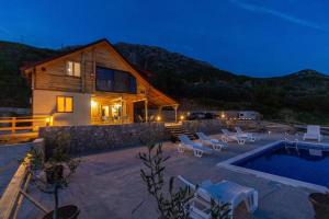 Olive Panorama Villa