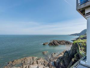 2 Bed in Ilfracombe oc-chyap