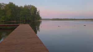 Dadaj Chill 2 domek nad jeziorem, wanna jakuzzi, fotel masujący