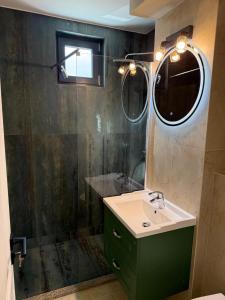 Eric Lux Apartment Central Tg-Jiu