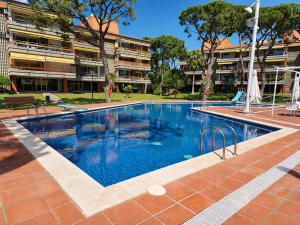 Relaxing Seafront Apartment Gavà 20 Min from BCN
