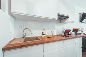 TiLiA Breeze Studio Saturn