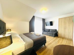 ROYAL Villa RESORT - Jacuzzi, MELEX na plażę, Apartamenty z kuchnią, Widok na Zalew Wiślany