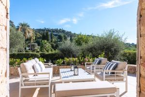 REF 2154 - Provencale Villa to rent Cannes