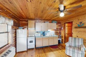 Cozy Lodge - Unit 1