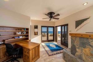 Casa Marlin-Amazing Iconic Villa with beach access