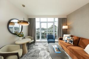 The Sidney Pier Hotel