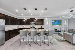 Last Minute Disney Private Pool Hot Tub Game Room Themed Bedrooms. Book Now WIR437