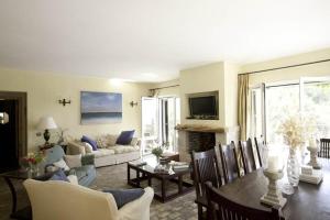 Villa in Kalami - 5 bedrooms