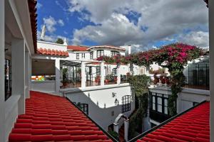 El Hotel de Su Merced