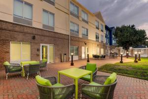 Hilton Garden Inn Fort WorthFossil Creek