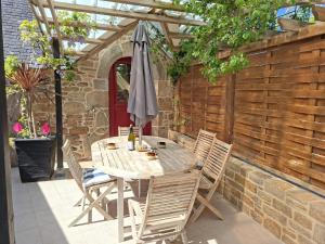 Stone house in Brittany near the beaches