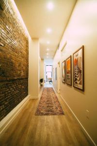 Cozy 19th Century 2BR w High Ceilings in Halifax