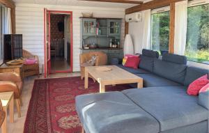 Awesome Home In Fårvang With Sauna