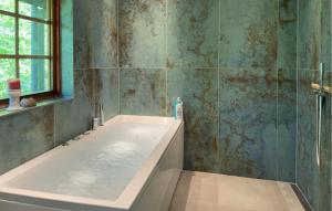 Awesome Home In Fårvang With Sauna