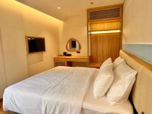 The Sol Hotel