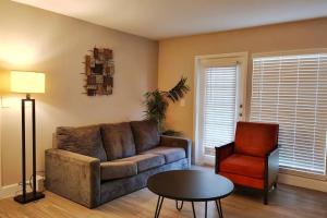 Sunny 2Bed 1Bath | King Beds | NRG at walk | Rodeo