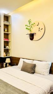 Phòng Double Cao Cấp - Giường đôi 2m siêu thoải mái