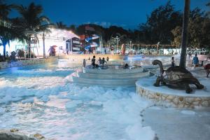 Villa Excellance Beach & Wave Pool Resort - Suites and Villas