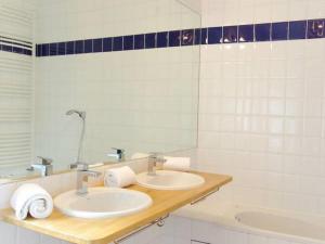 Appartements Chateau Trompette - Localisation exceptionnelle 4 chambres 2 salles de bain et grande terrasse : photos des chambres