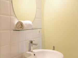 Appartements Chateau Trompette - Localisation exceptionnelle 4 chambres 2 salles de bain et grande terrasse : photos des chambres