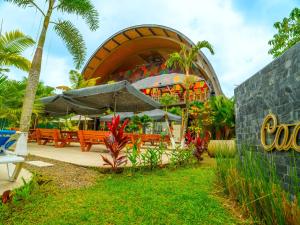 Arenal Volcano Glamping Resort